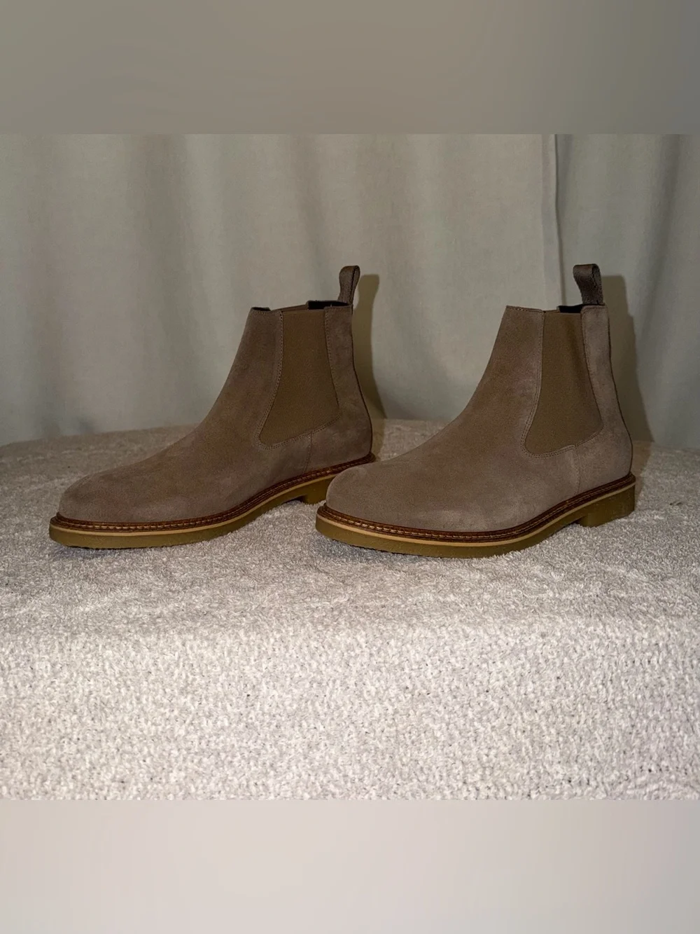 Men’s BOSS Kope Suede Chelsea Boots Hugo Boss Size EU 41 US 8 Quiet Luxury